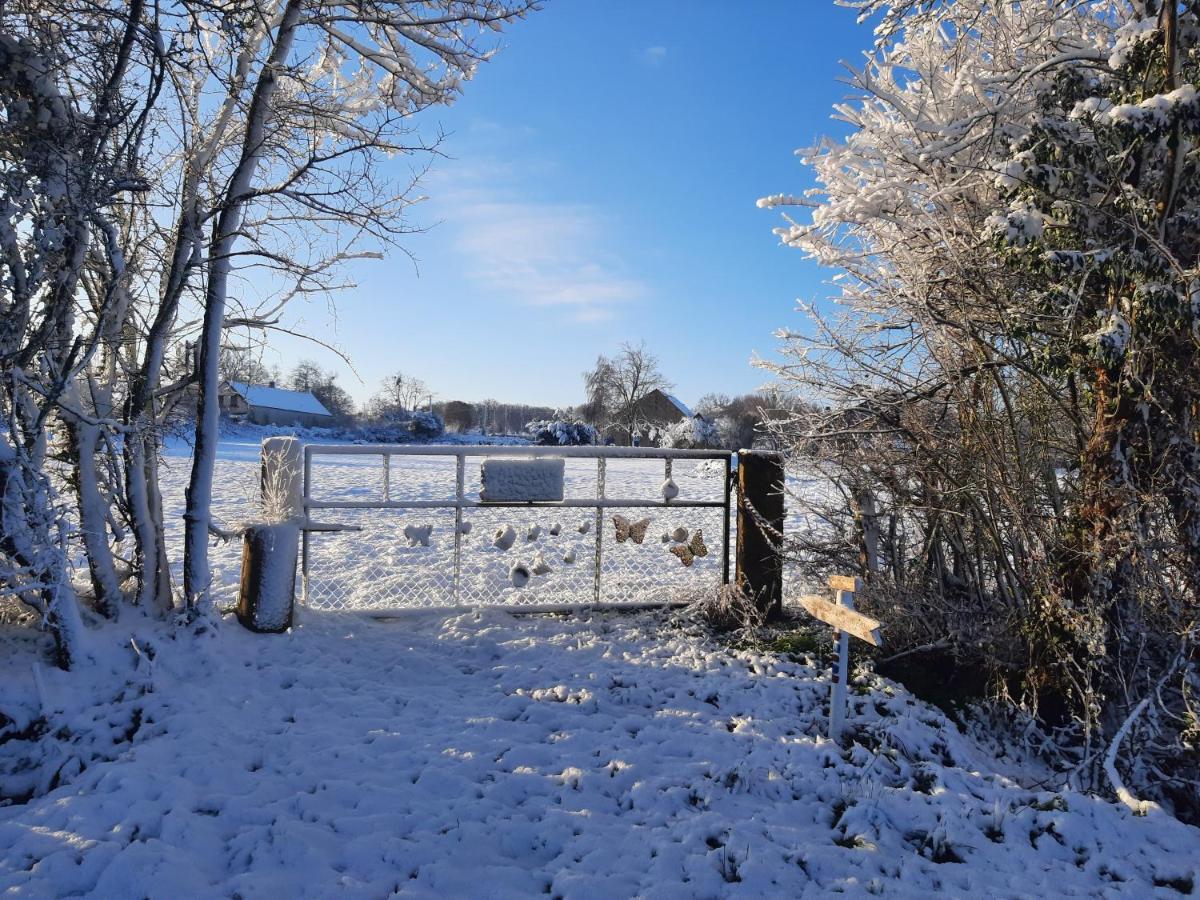 Notre Village Papillon Bed&Breakfast Neret Exterior foto