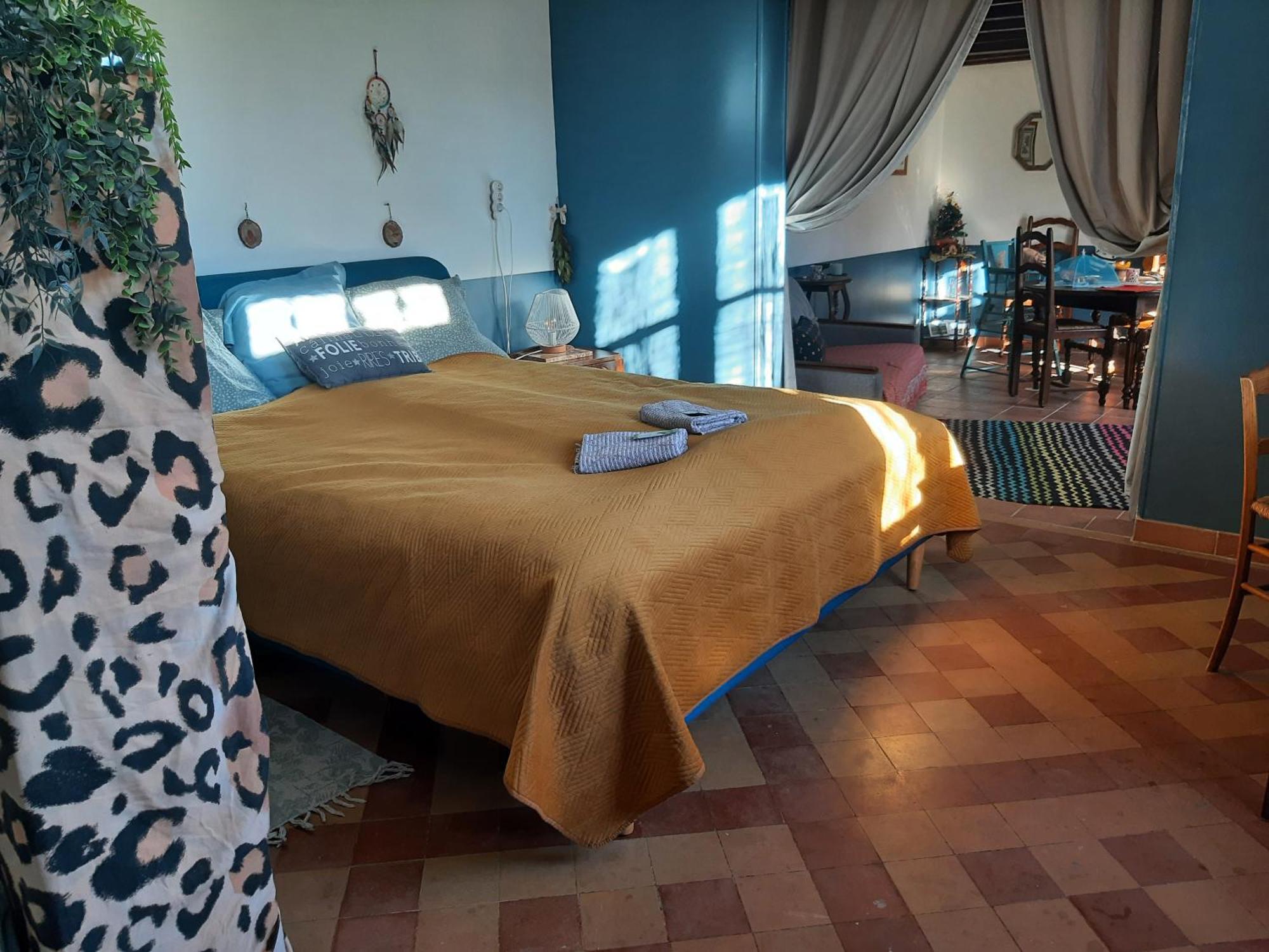 Notre Village Papillon Bed&Breakfast Neret Exterior foto